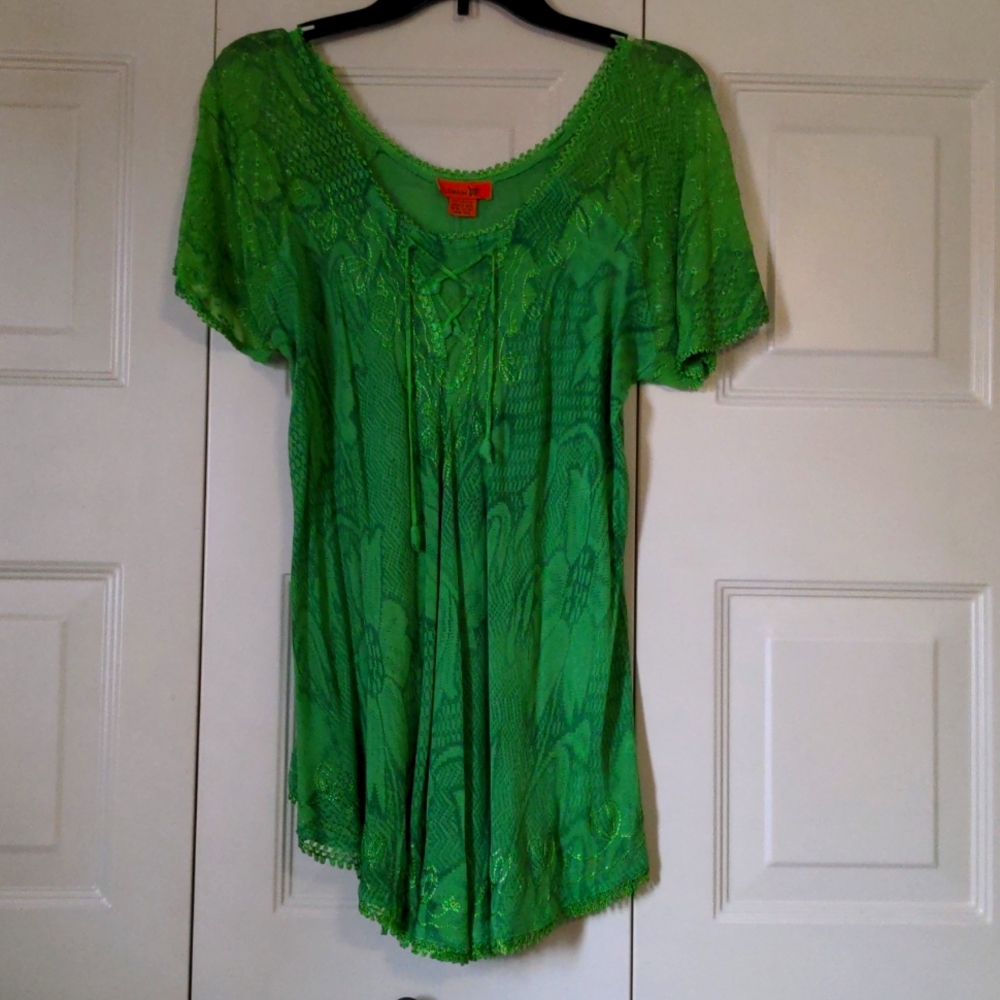 New NWT Green Loose Fitting Cap Sleeve Blouse One Size Fits All